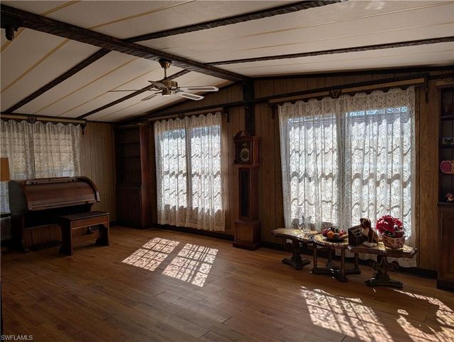 807 Holly Berry CT, North Fort Myers, FL 33917