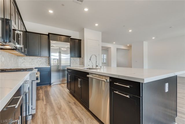 12608 Heritage Heights Drive, Las Vegas, NV 89138