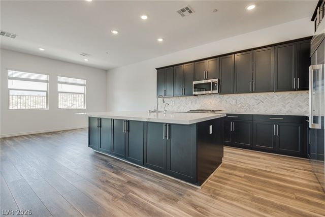 12608 Heritage Heights Drive, Las Vegas, NV 89138