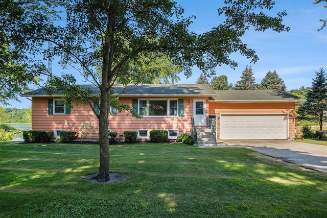 57436 Gearharts Landing Road, Three Rivers, MI 49093