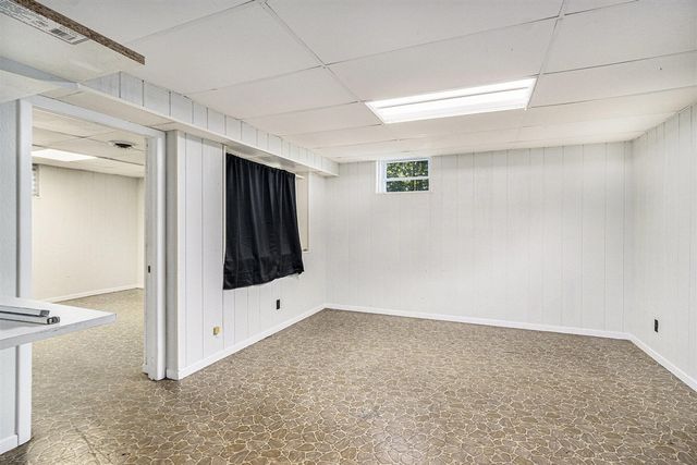 57436 Gearharts Landing Road, Three Rivers, MI 49093