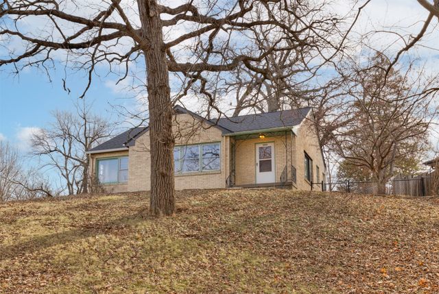 5000 Pleasant Street, Des Moines, IA 50312