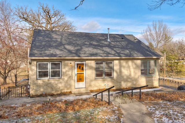 5000 Pleasant Street, Des Moines, IA 50312