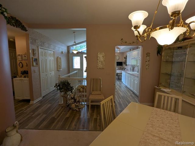 48659 Sundance Court 159, Utica, MI 48315