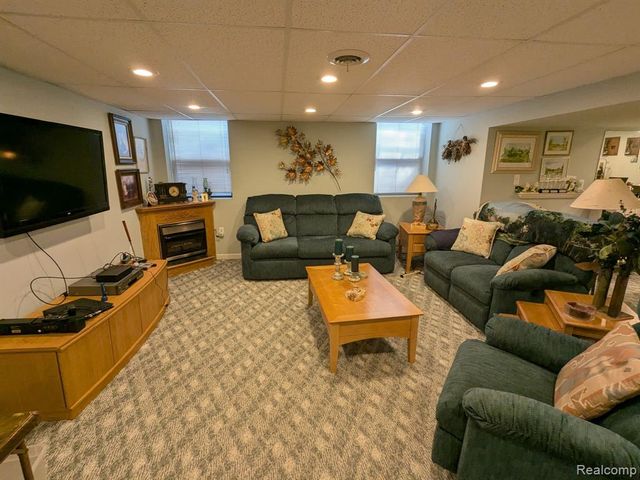 48659 Sundance Court 159, Utica, MI 48315