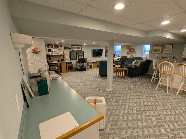 48659 Sundance Court 159, Utica, MI 48315