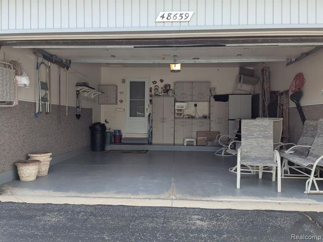 48659 Sundance Court 159, Utica, MI 48315