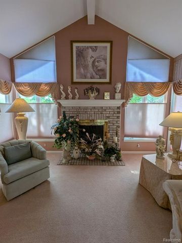 48659 Sundance Court 159, Utica, MI 48315