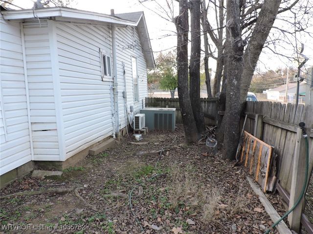 1605 S Greenwood Avenue, Fort Smith, AR 72901