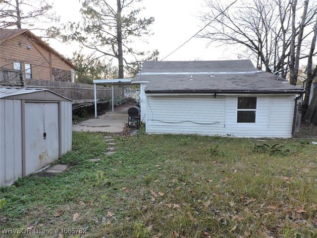 1605 S Greenwood Avenue, Fort Smith, AR 72901