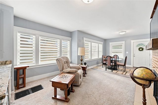 4651 E Lake Road, Sheffield Lake, OH 44054