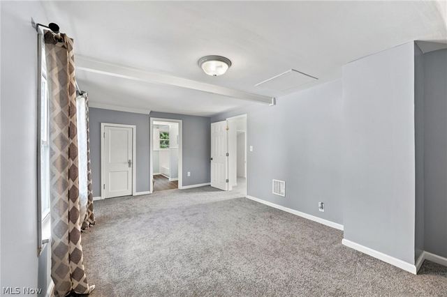 4651 E Lake Road, Sheffield Lake, OH 44054