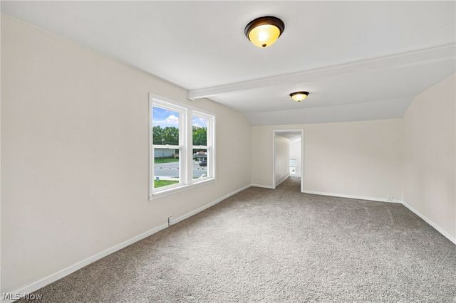 4651 E Lake Road, Sheffield Lake, OH 44054
