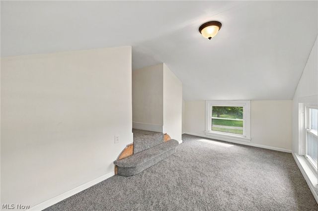 4651 E Lake Road, Sheffield Lake, OH 44054