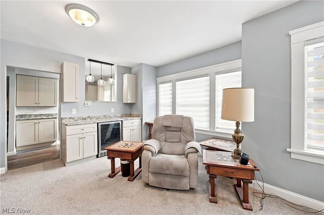 4651 E Lake Road, Sheffield Lake, OH 44054