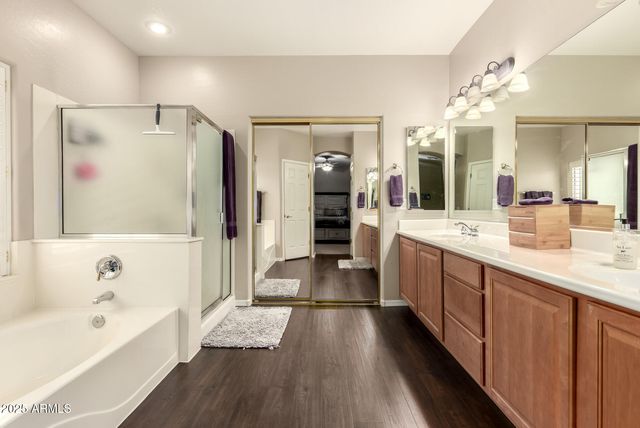 2043 W PERIWINKLE Way, Chandler, AZ 85248