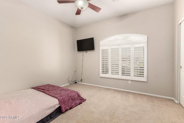 2043 W PERIWINKLE Way, Chandler, AZ 85248