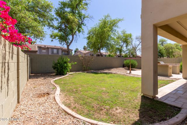 2043 W PERIWINKLE Way, Chandler, AZ 85248