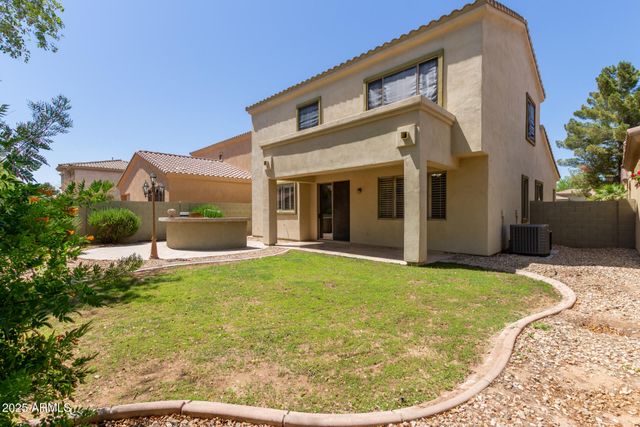 2043 W PERIWINKLE Way, Chandler, AZ 85248