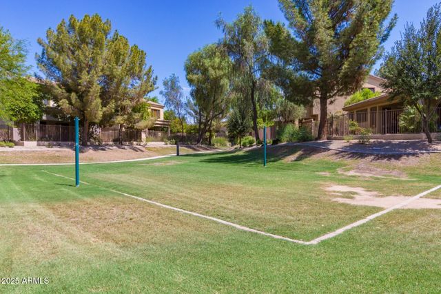 2043 W PERIWINKLE Way, Chandler, AZ 85248