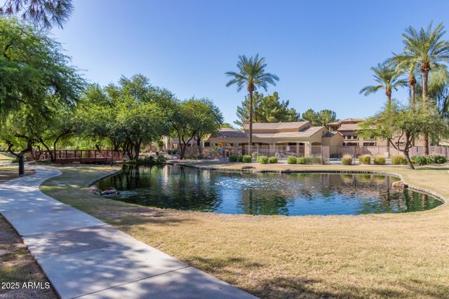 2043 W PERIWINKLE Way, Chandler, AZ 85248