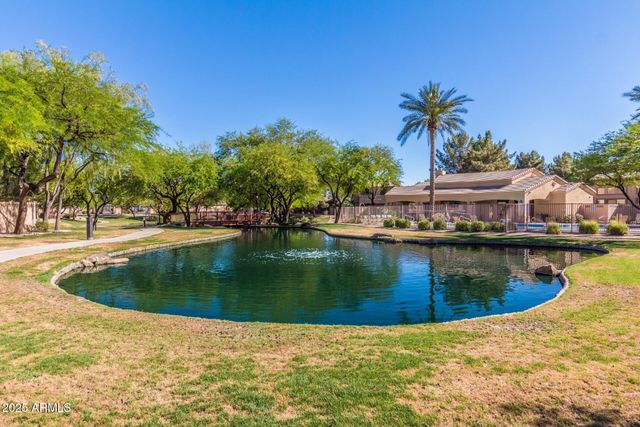 2043 W PERIWINKLE Way, Chandler, AZ 85248