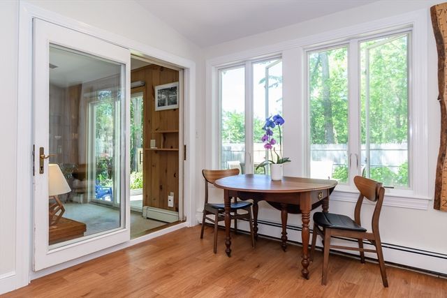 48 Beacon St, Natick, MA 01760