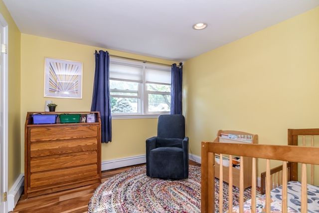 48 Beacon St, Natick, MA 01760