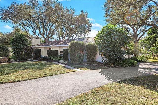 1334 Vesper DR, Fort Myers, FL 33901