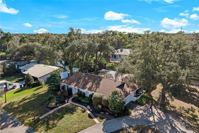 1334 Vesper DR, Fort Myers, FL 33901