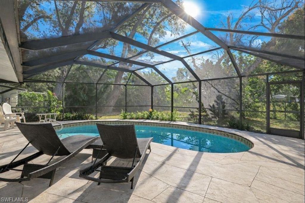 1334 Vesper DR, Fort Myers, FL 33901