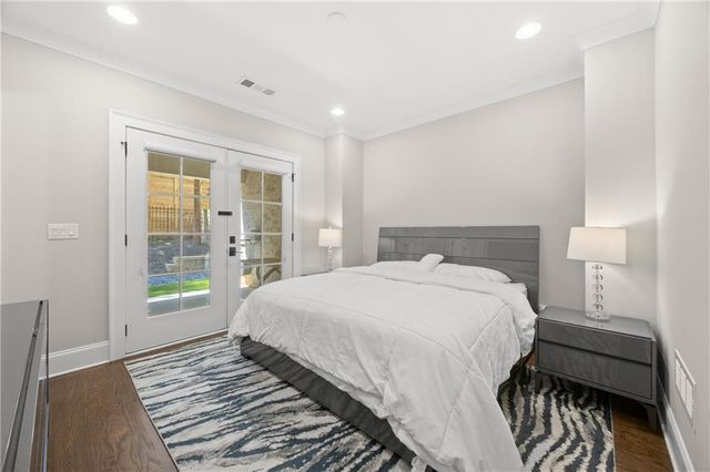 3715 Peachtree Road NE 9, Atlanta, GA 30319