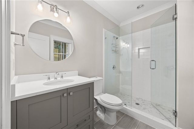 3715 Peachtree Road NE 9, Atlanta, GA 30319
