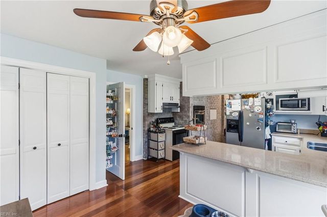 108 Marshall CT, Moyock, NC 27958