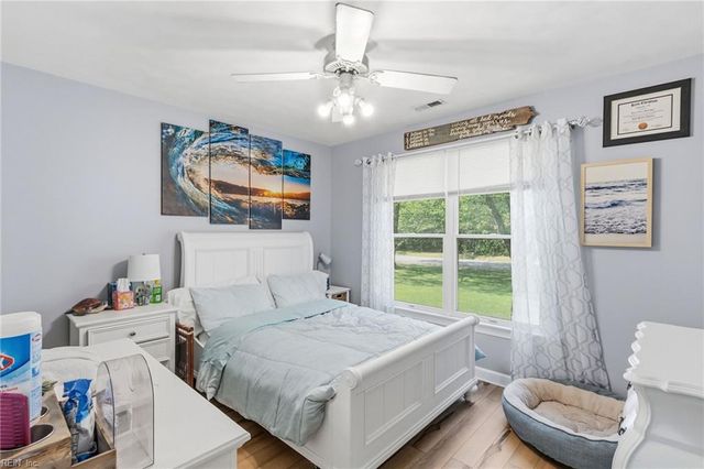 108 Marshall CT, Moyock, NC 27958