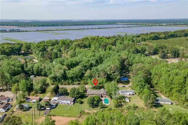 108 Marshall CT, Moyock, NC 27958