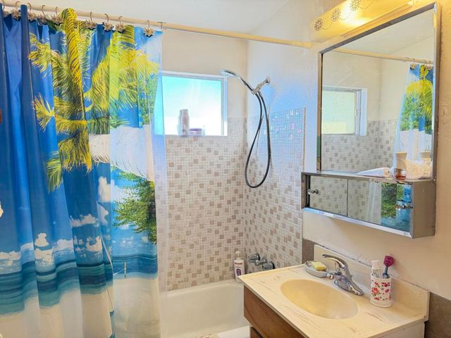 1244 Arcadia Avenue, Thermal, CA 92274