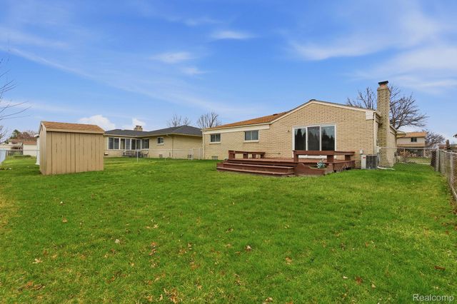 3064 Charity Dr, Sterling Heights, MI 48310