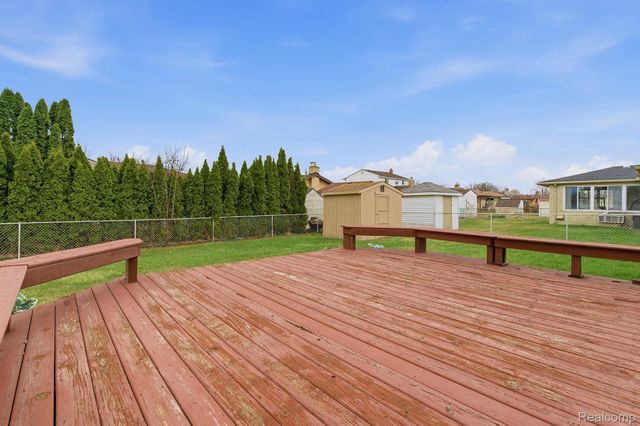 3064 Charity Dr, Sterling Heights, MI 48310