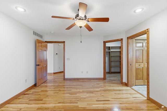 125 Hunter Drive, Manhattan, KS 66503