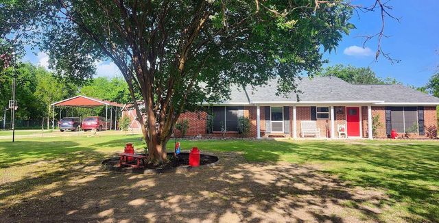 3253 County Road 2176, Greenville, TX 75402