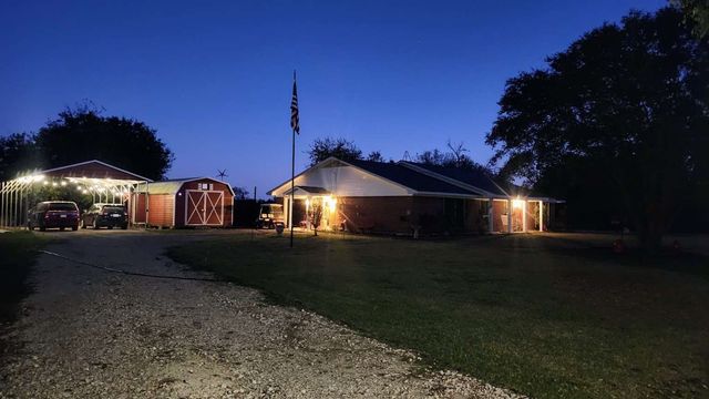 3253 County Road 2176, Greenville, TX 75402