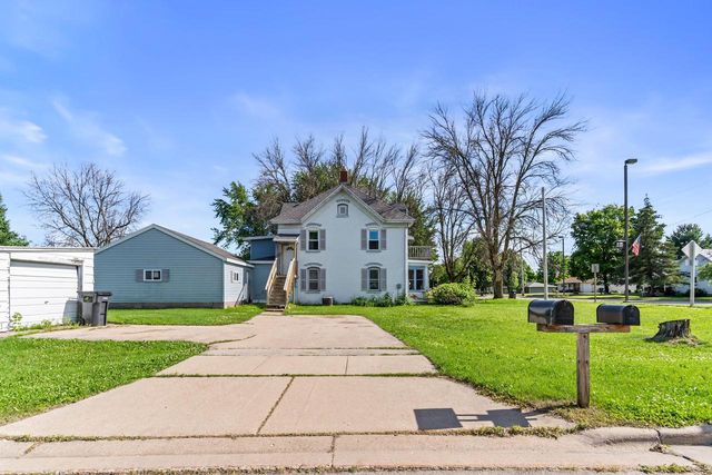 406 N BRIDGE STREET, Manawa, WI 54949