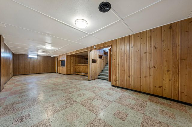 1384 Albemarle Street, Saint Paul, MN 55117