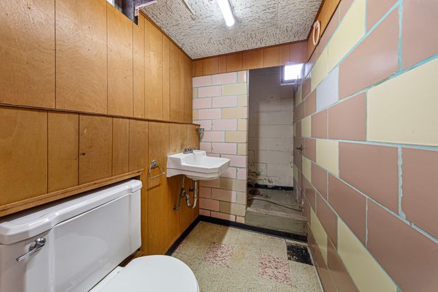 1384 Albemarle Street, Saint Paul, MN 55117