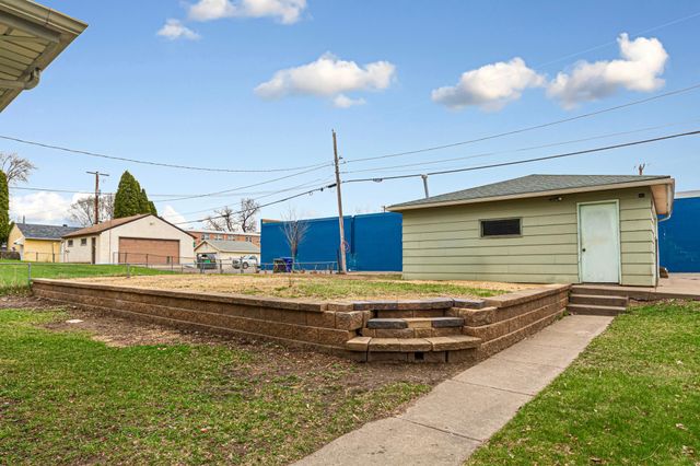 1384 Albemarle Street, Saint Paul, MN 55117