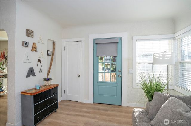 703 Melcher Street, Port Orchard, WA 98366