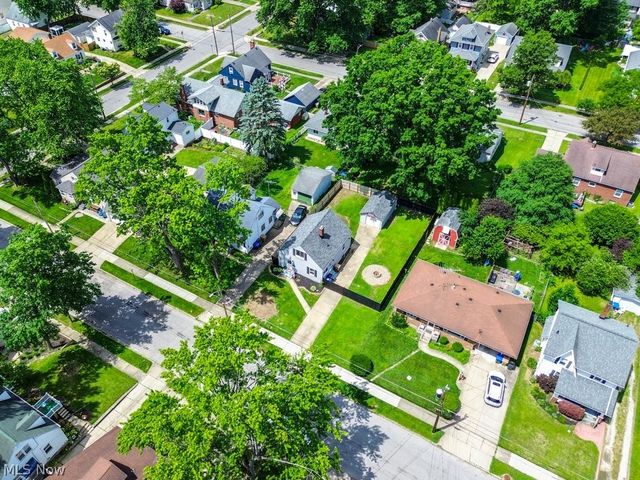 1930 18th Street, Cuyahoga Falls, OH 44223