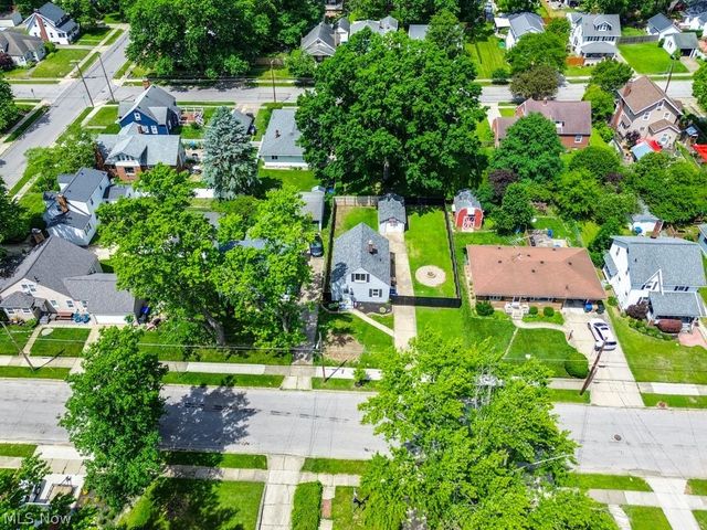1930 18th Street, Cuyahoga Falls, OH 44223