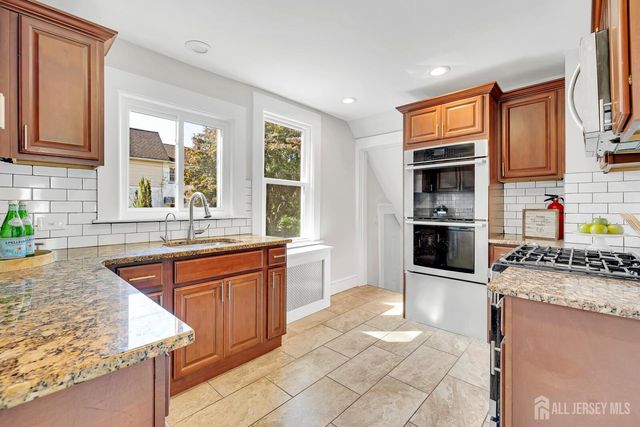 345 Broughton Avenue, Bloomfield, NJ 07003